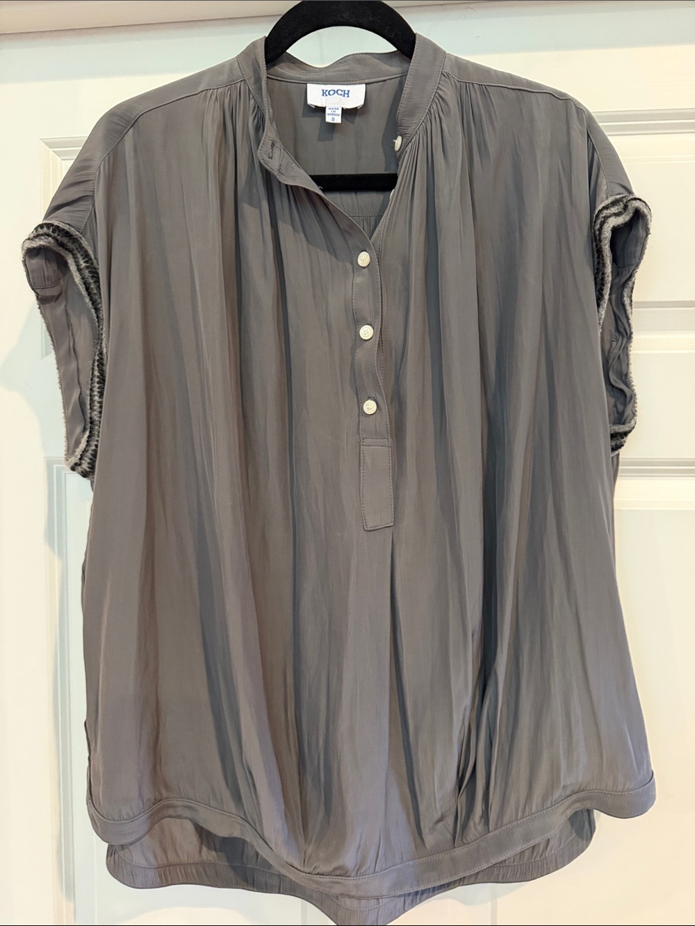 KOCH Olive green/Grayish Short Sleeve Button Front Blouse